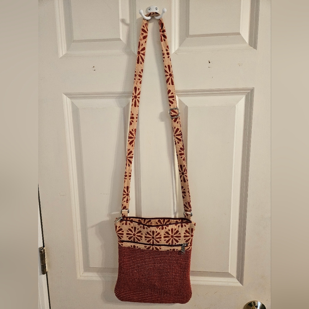 Woven purse